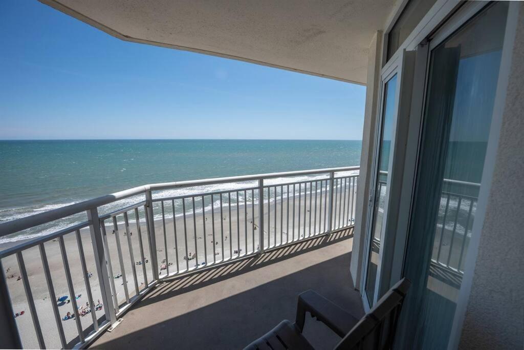 Villa Baywatch Renovated, Unobstructed Oceanfront Views! Myrtle Beach Exterior foto